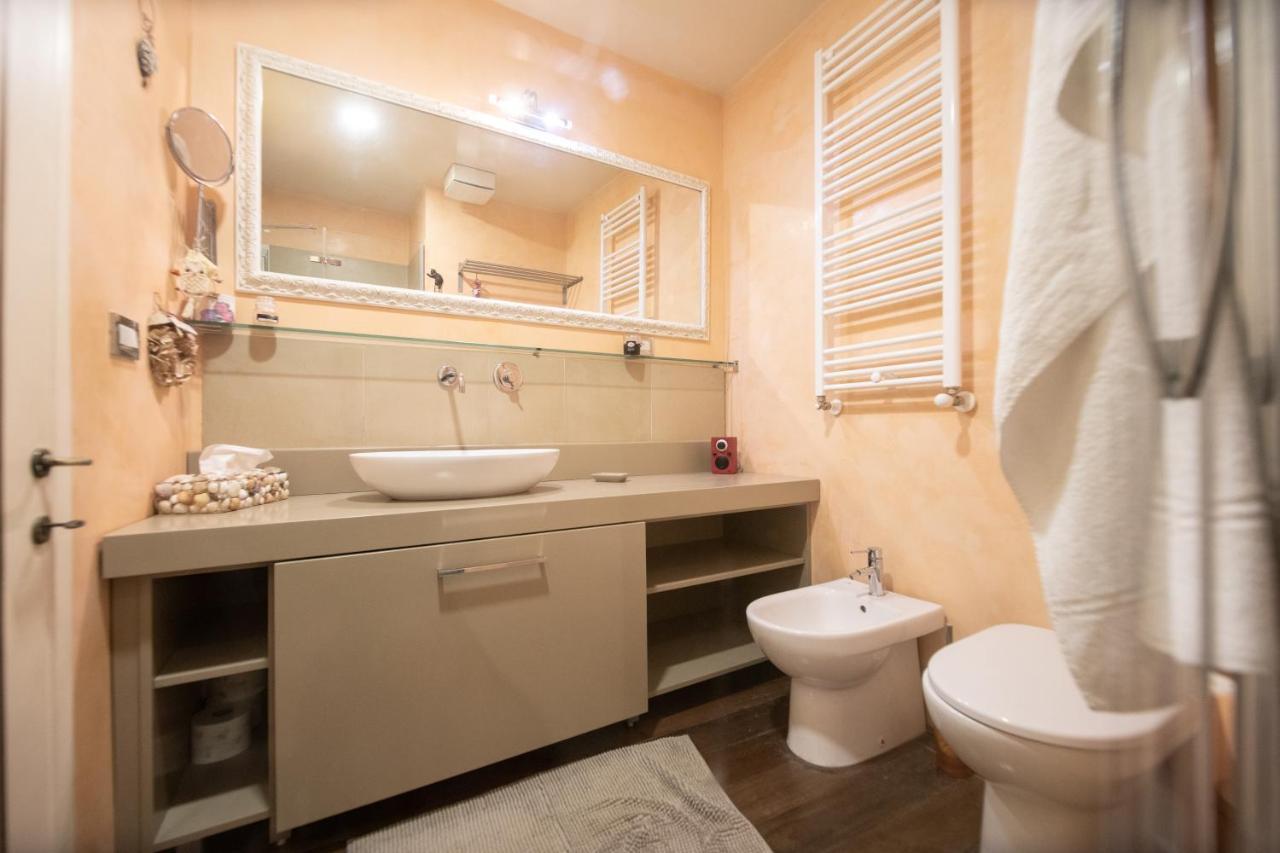Residenza Al Pavone Luxury With Terrace Διαμέρισμα Λούκα Εξωτερικό φωτογραφία